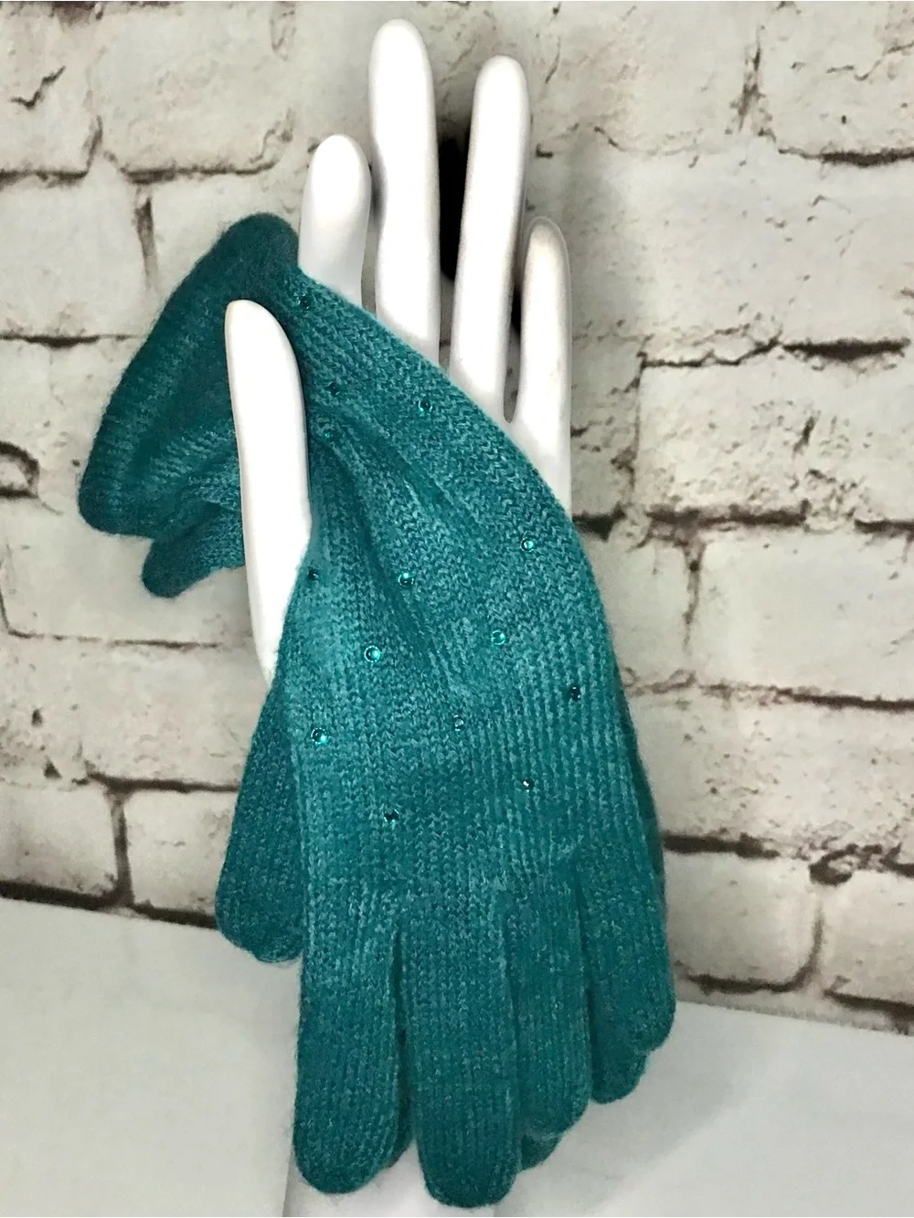 NWT Embellished TEAL Knit Gloves One size 1 Pair NEW WITH TAGS